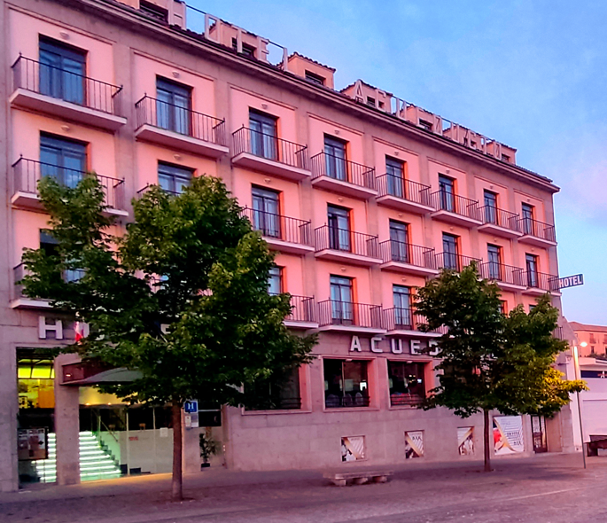 Exteriores Hotel ELE Acueducto Segovia Exteriores Hotel ELE Acueducto Segovia